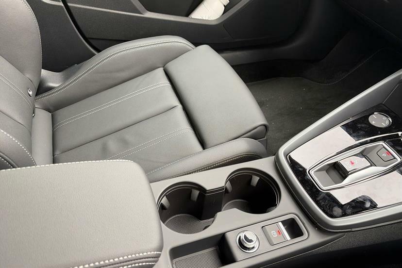 Audi A3 1.5 Tfsi E 204 Black Ed S Tronic Tech Pack Black #23