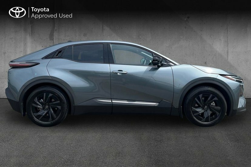 Toyota C-Hr 77Kwh Excel Suv 224 Ps DE26TRX Black #4