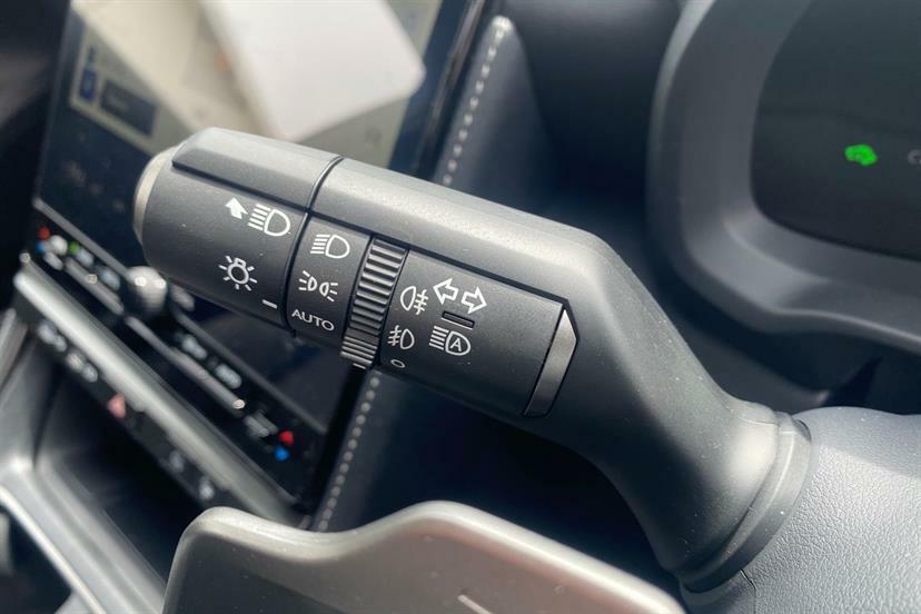 Lexus LBX 1.5 Premium E-cvt Black #24