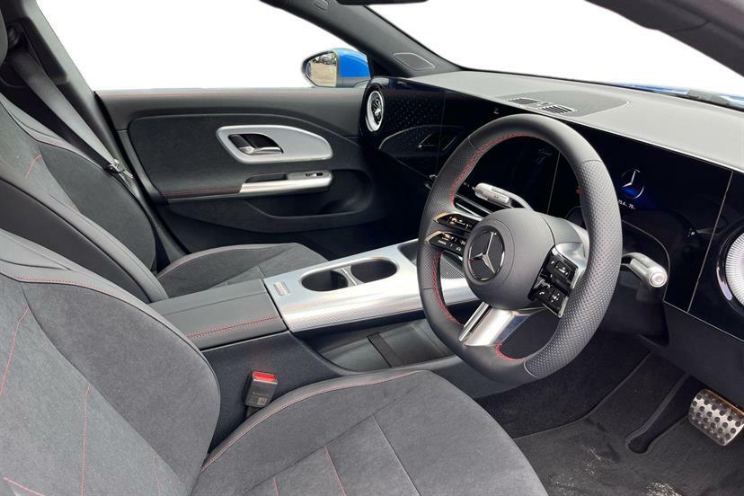 Mercedes-Benz CLA Class 250 200Kw Eq Tech Amg Line Ed 85Kwh Blue #3