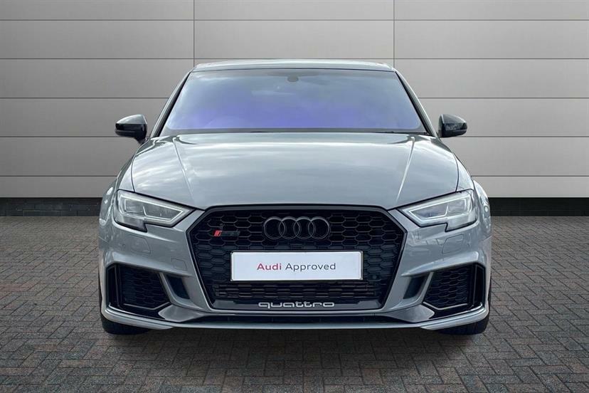 Audi RS3 Hatchback 2.5 White #9
