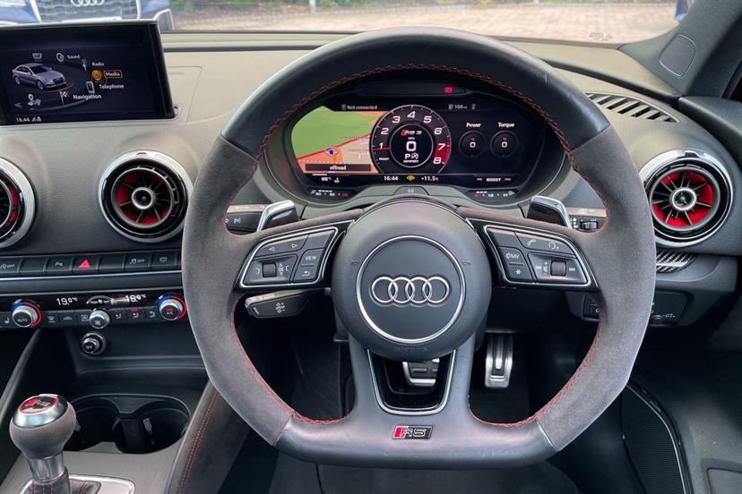 Audi RS3 Hatchback 2.5 White #19