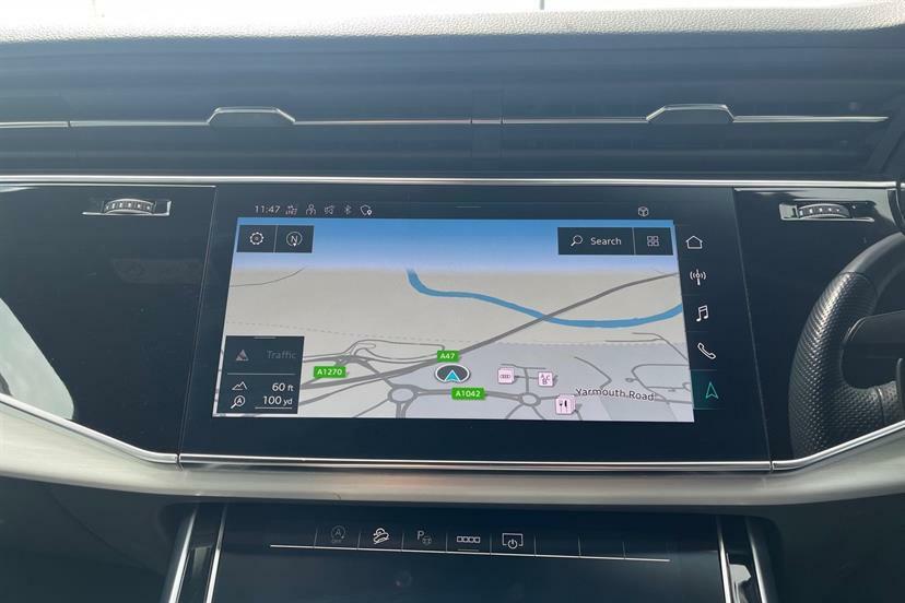 Audi Q7 S Line  #22