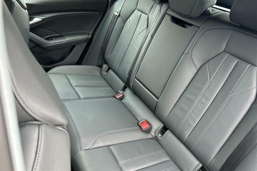 Audi Q6 E-Tron S Line Black #8