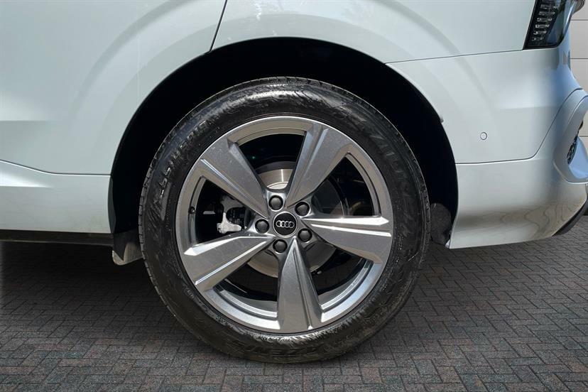 Audi Q3 1.5 Tfsi S Line S Tronic Soundvision Pack Grey #4