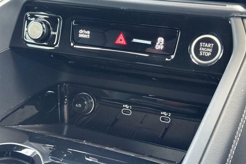 Audi Q5 Sq5 Launch Edition Black #13