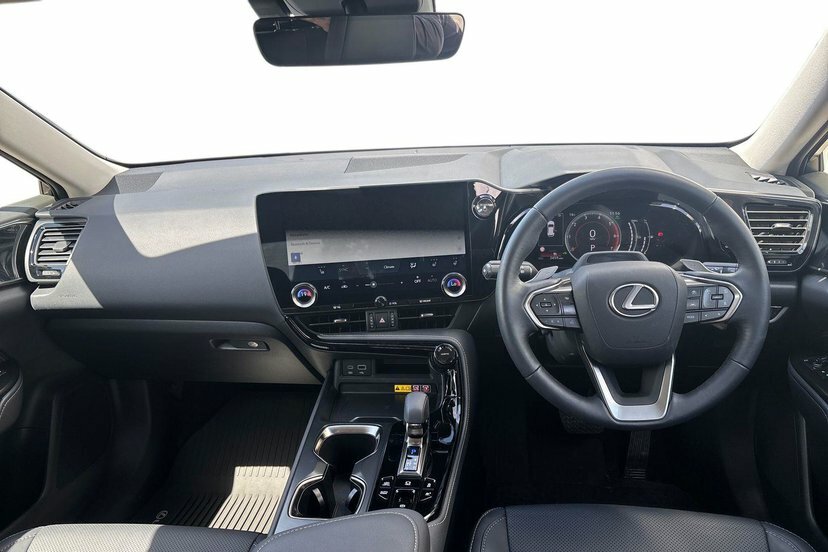 Lexus NX 2.5 450H 18.1Kwh Premium Suv Plug-in H DA26FWM Silver #6