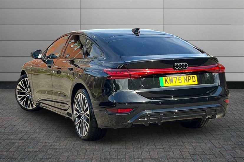 Audi A6 210Kw 83Kwh Edition 1 Black #3