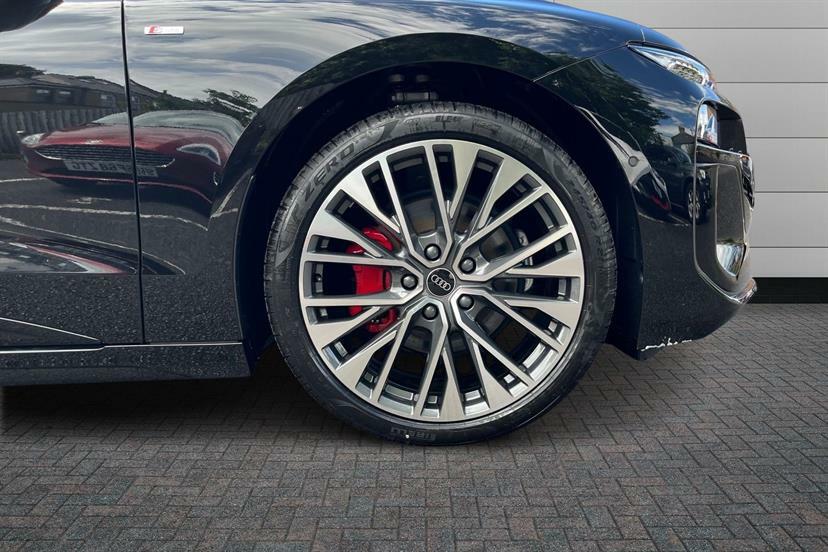 Audi A6 210Kw 83Kwh Edition 1 Black #5