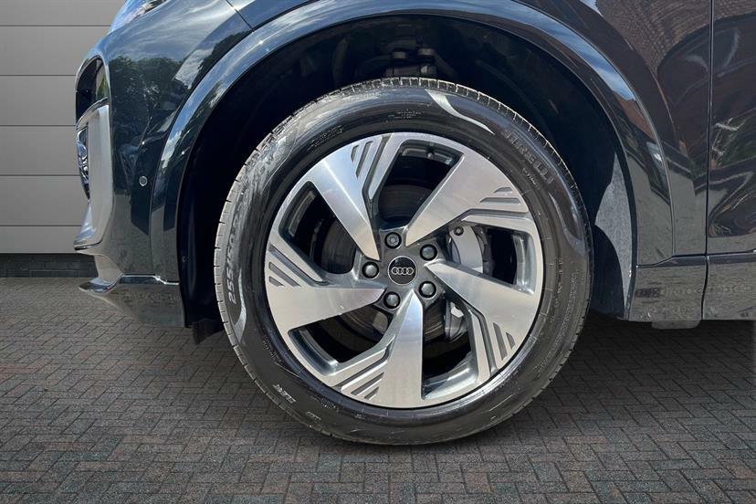 Audi Q6 E-Tron 285Kw Qtro 100Kwh S Line Soundvision Black #6
