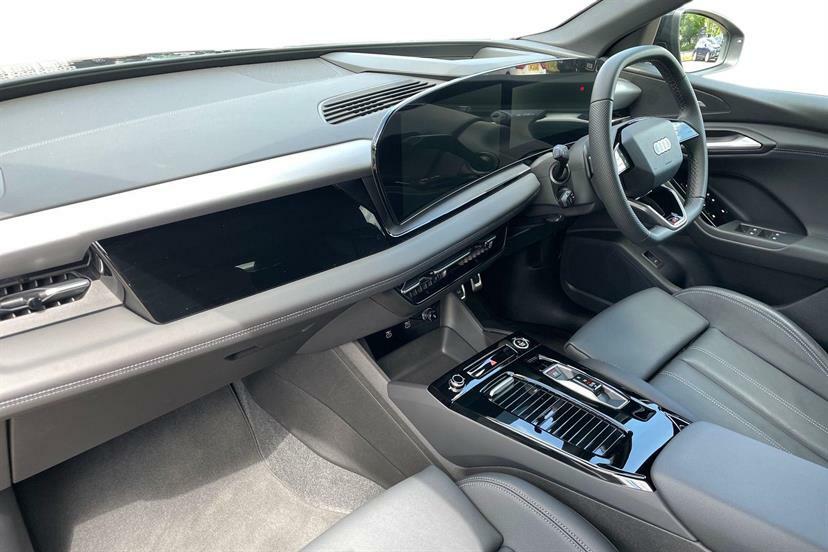 Audi Q6 E-Tron 185Kw 83Kwh S Line Sv Black #2