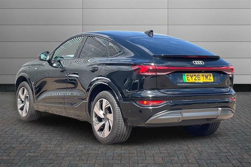 Audi Q6 E-Tron 185Kw 83Kwh S Line Sv Black #3