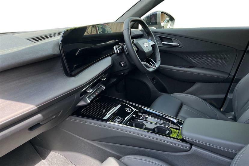 Audi Q3 1.5 E-hybrid Launch Edition S Tronic Green #2