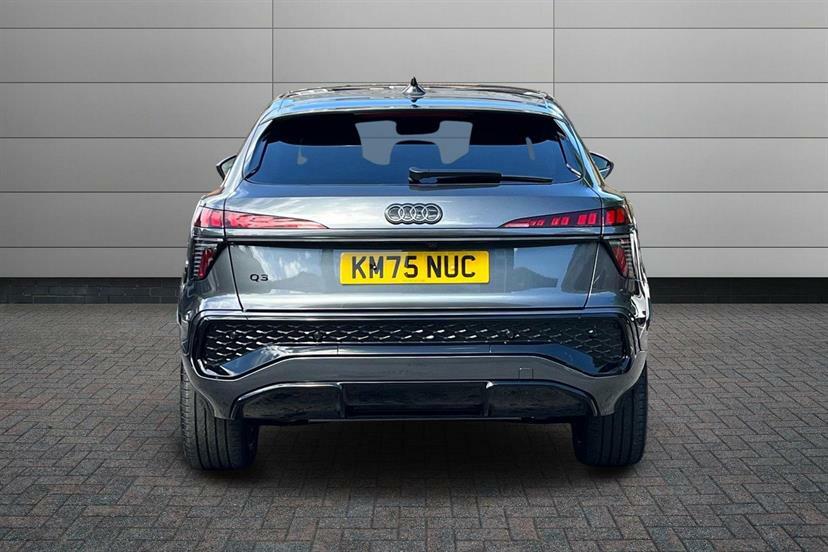 Audi Q3 Black Edition Blue #11
