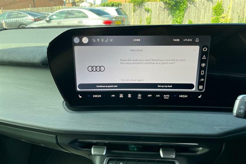 Audi Q3 Black Edition Blue #15