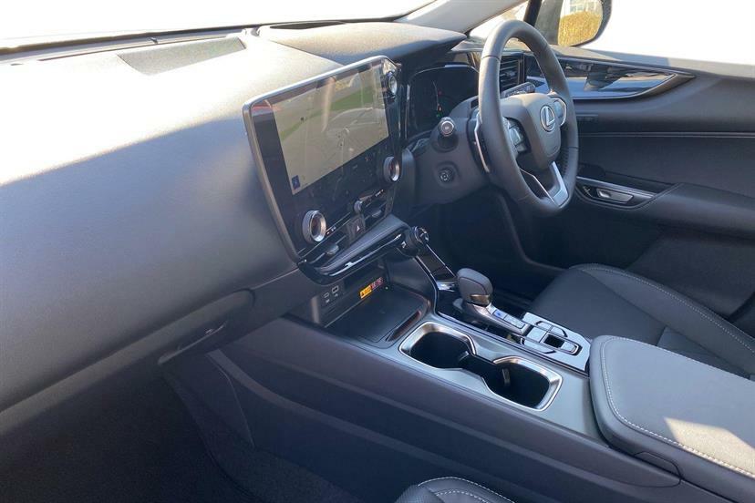 Lexus NX 350H 197 Premium Plus E-cvt Silver #2