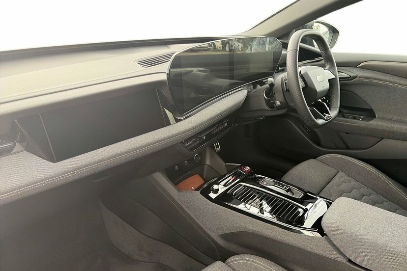 Audi A6 E-tron Avant 83Kwh Edition 1 Estate 286 Ps Blue #2