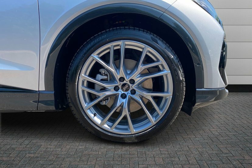Audi Q4 E Tron 55 Black Edition Sportback Quatt WU26EWO Grey #5