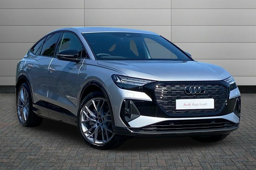 Audi Q4 E Tron 55 Black Edition Sportback Quatt Grey