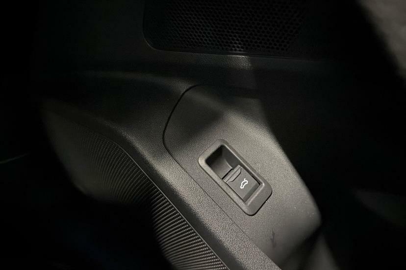 Audi SQ6 E-Tron Sq6 Edition 1 Blue #22