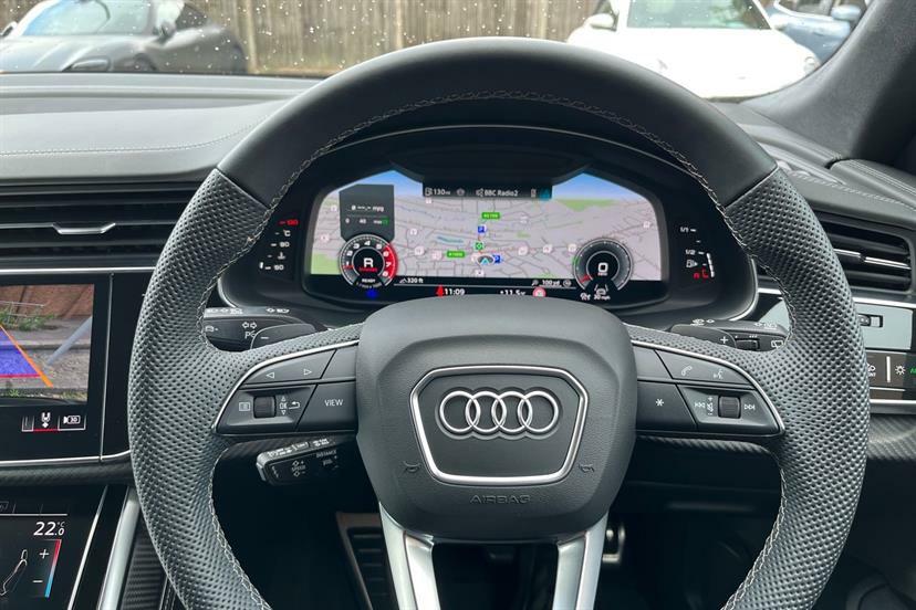 Audi Q8 Black Edition Blue #20
