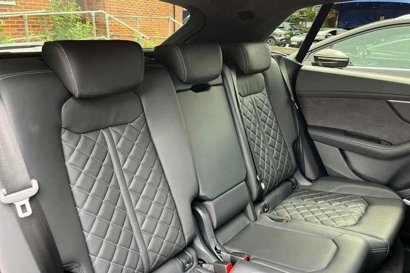 Audi SQ8 4.0 Tfsi V8 Black Edition Tiptronic Quattro Euro 6 White #23
