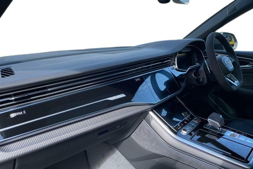 Audi RSQ8 Tfsi 640 Quattro Perform Carbon Black Tiptron Blue #2