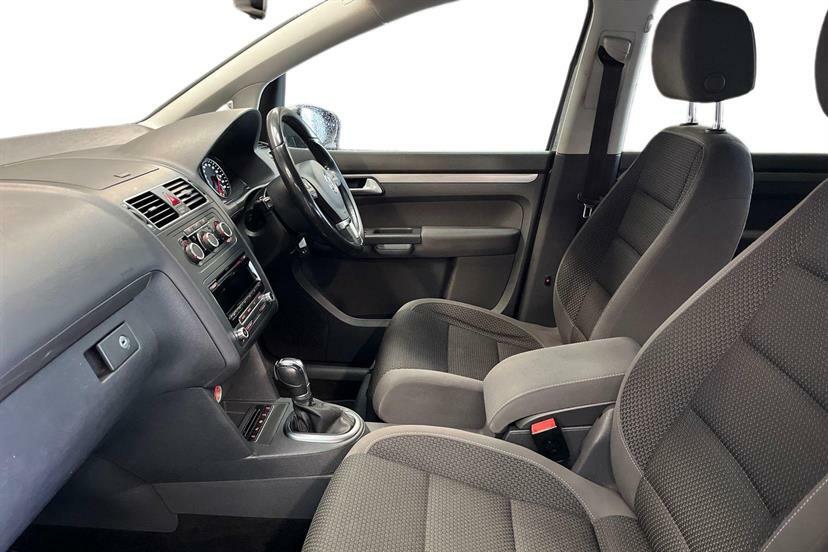 Volkswagen Touran 1.6 Tdi 105 Bluemotion Tech Se Dsg Grey #2