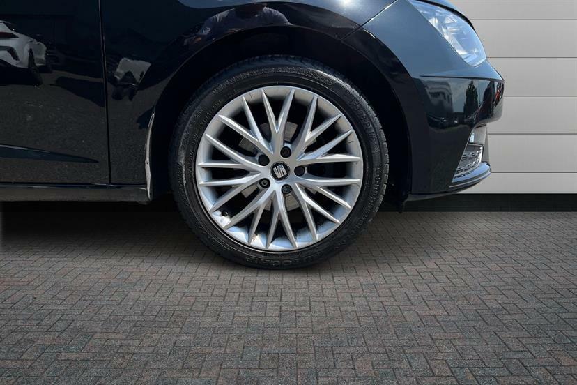 Seat Leon 1.2 Tsi Se Dynamic Technology Black #5