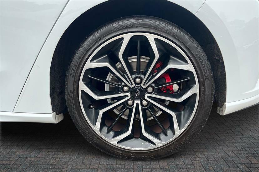 Ford Focus 1.0 Ecoboost 125 St-line X White #5