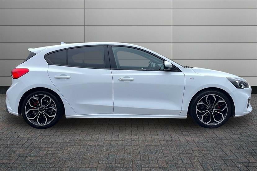 Ford Focus 1.0 Ecoboost 125 St-line X White #4