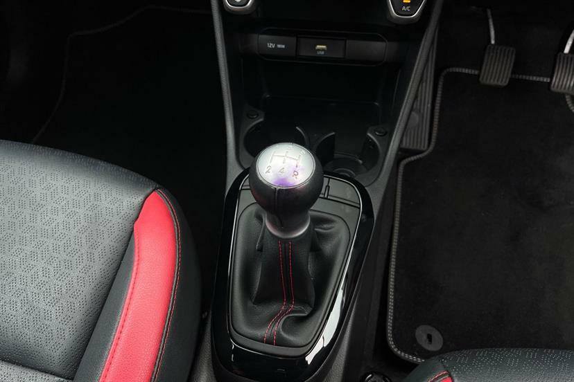 Kia Picanto 3 Nav, Yellow #8