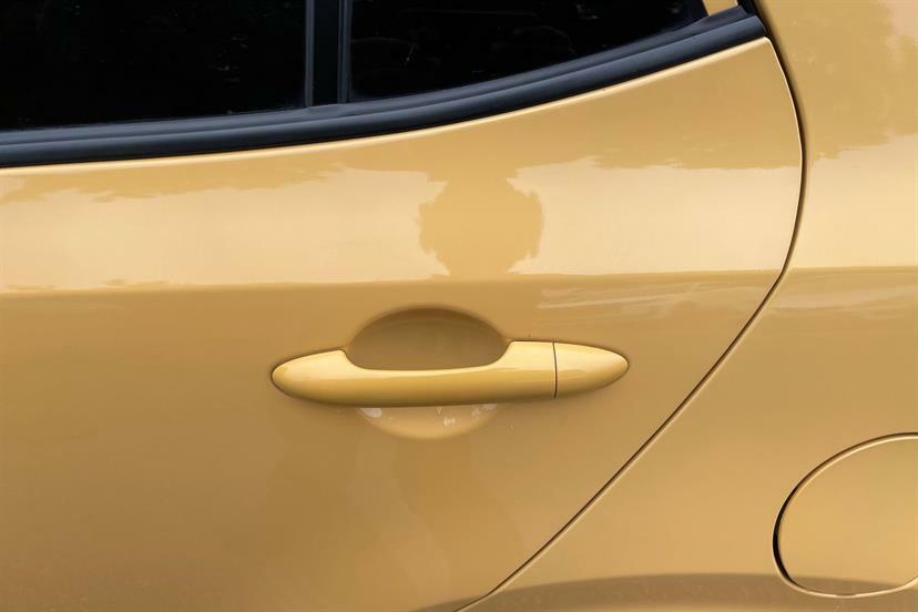 Kia Picanto 3 Nav, Yellow #31