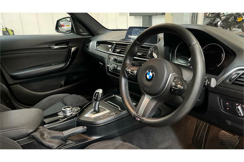 BMW 1 Series 118I 1.5 M Sport Shadow Ed Step Black #6