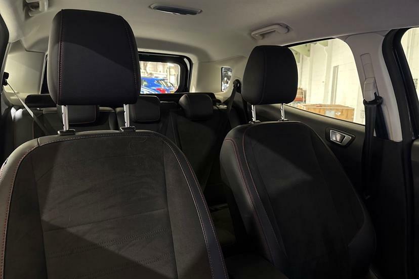 Ford Ecosport Active Silver #34