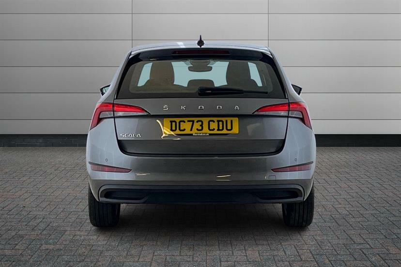 Skoda Scala Se L White #7