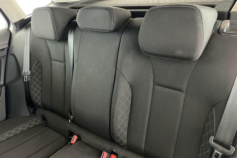 Skoda Scala Se L White #15