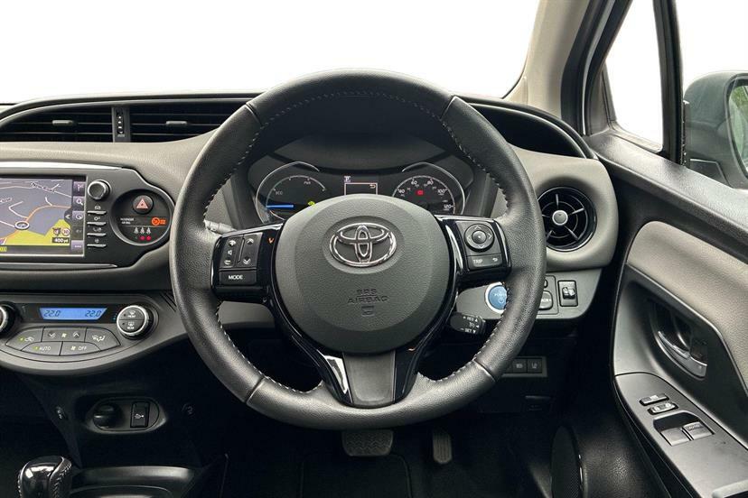 Toyota Yaris Hatchback Black #8