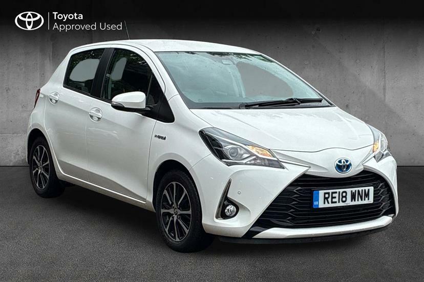 Toyota Yaris Hatchback Black #1