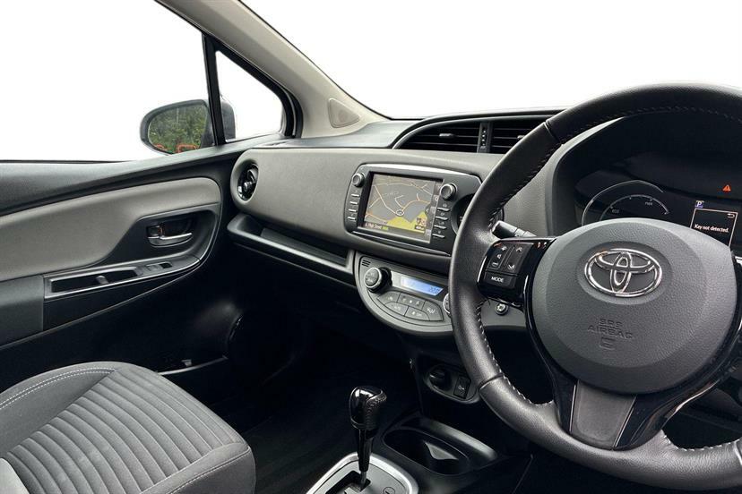 Toyota Yaris Hatchback Black #5