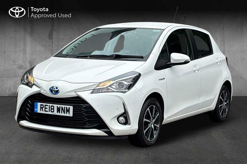 Toyota Yaris Hatchback Black #3