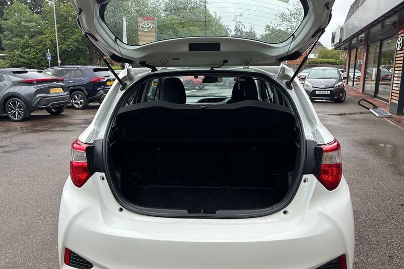 Toyota Yaris Hatchback Black #14