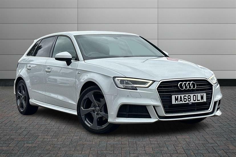 Audi A3 1.5 Tfsi S Line S Tronic Tech Pack MA68OLW White