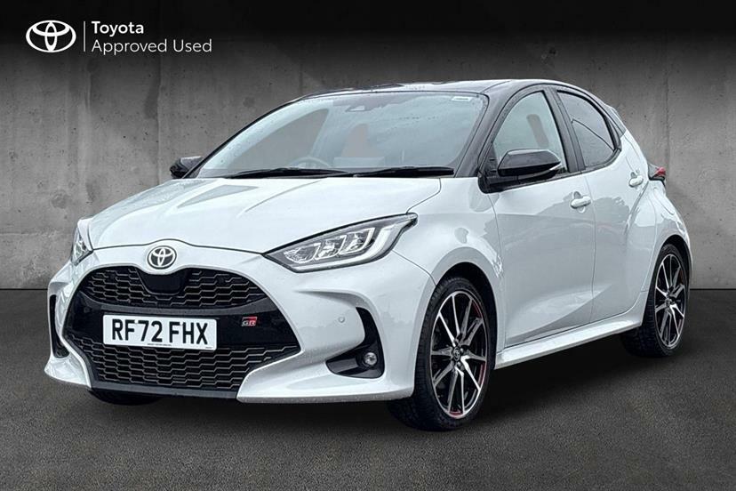 Toyota Yaris 1.5 Hybrid Gr Sport Cvt Grey #3