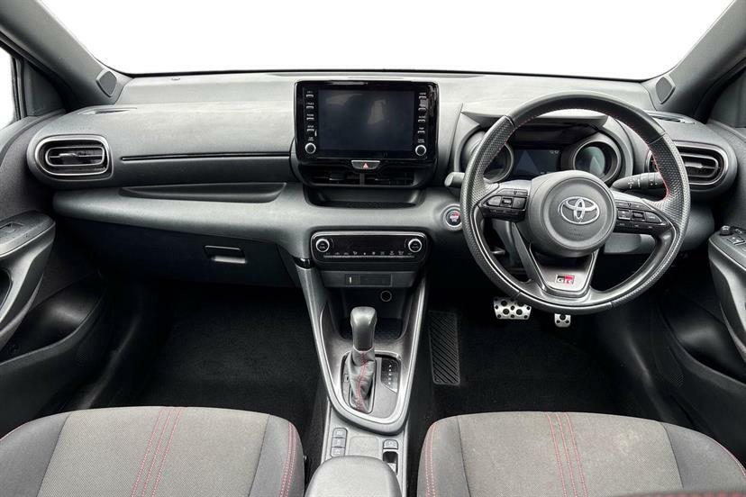 Toyota Yaris 1.5 Hybrid Gr Sport Cvt Grey #5
