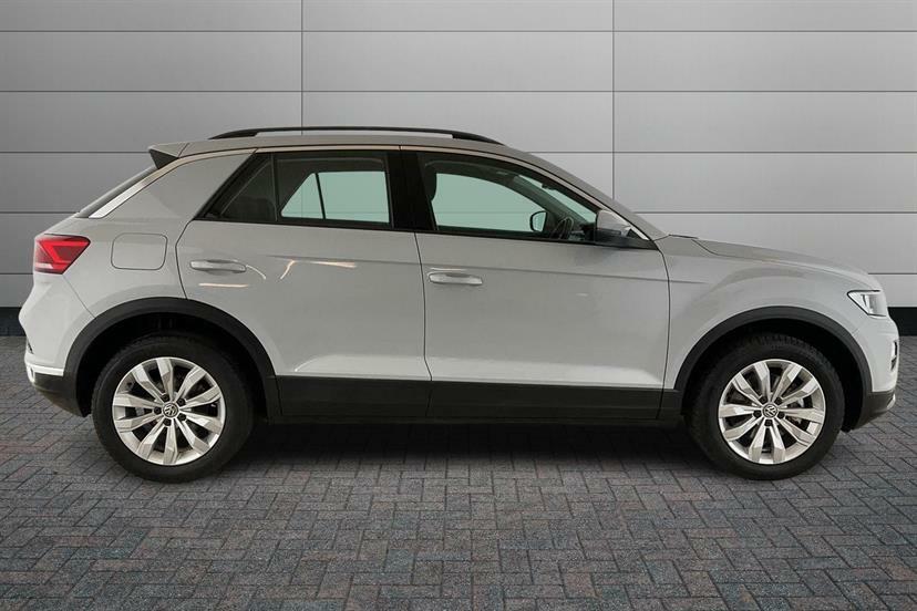 Volkswagen T-Roc 2.0 Tdi Se White #4