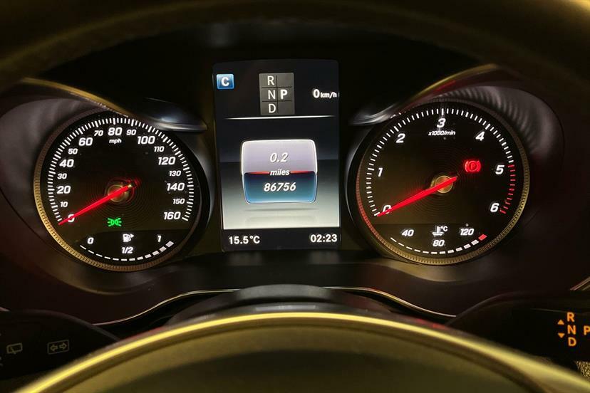 Mercedes-Benz GLC Class 250D 4Matic Amg Line Prem Plus 9G-tronic Red #5