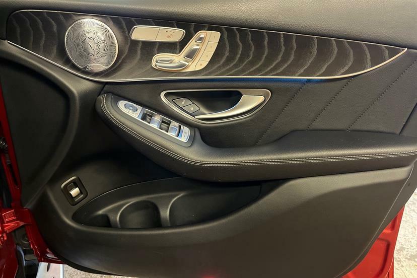 Mercedes-Benz GLC Class Coupe White #29
