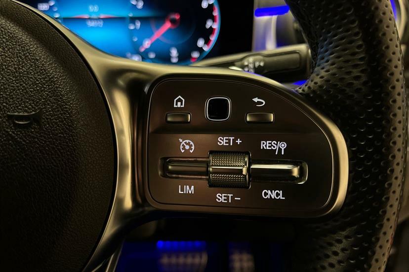 Mercedes-Benz CLA Class Coupe White #37
