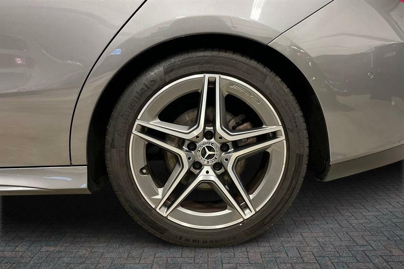Mercedes-Benz CLA Class 200 Amg Line Premium Tip Grey #4